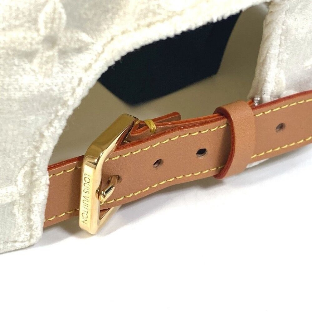 LOUIS VUITTON MP3421 Monogram newsboy velvet hat cap polyester White - Picture 10 of 15